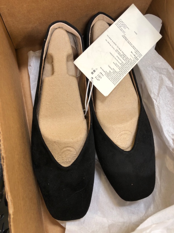 Photo 3 of Amazon Essentials Women's Square-Toe Ballet Flat 8 Black