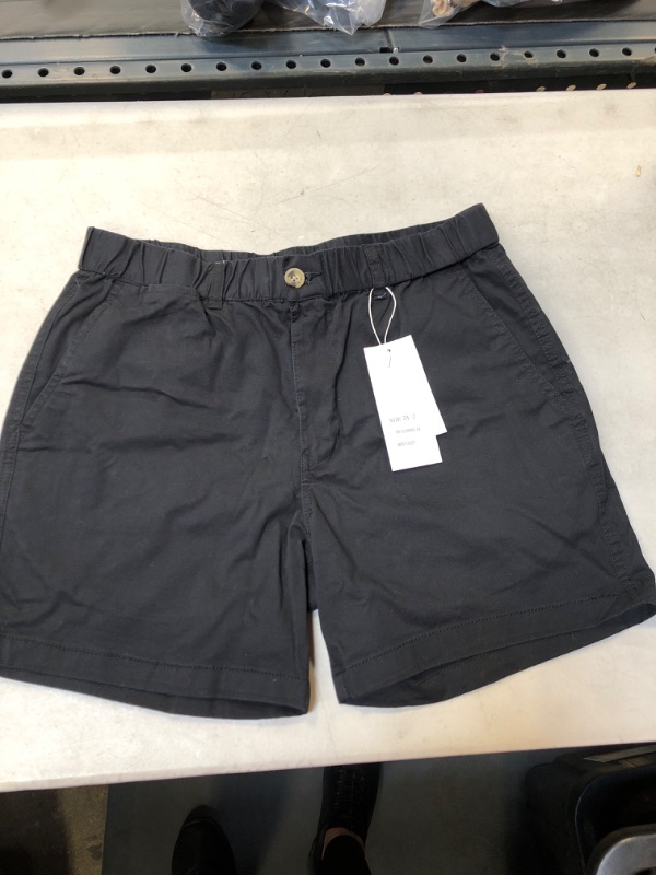 Photo 1 of BLACK SHORTS FOR MEN SIZE 7