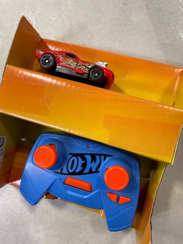 Photo 2 of Hot Wheels Rc Rodger Dodger in 1:64 Scale, Remote-Control Toy Car with Controller & Track Adapter, Works On & Off Track