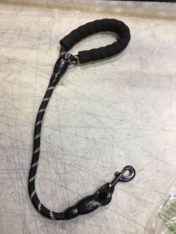 Photo 1 of 1.2 FT DOG LEASH