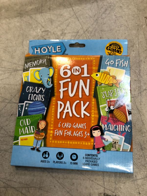 Photo 2 of Hoyle 6 in 1 Fun Pack Kids Playing Cards Games Go Fish Crazy 8s Old Maid Slapjack