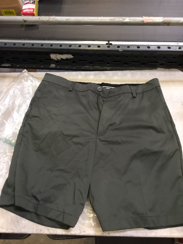 Photo 2 of Amazon Essentials Men's Classic-Fit Stretch Golf Short (Available in Big & Tall) Polyester Blend Olive 36