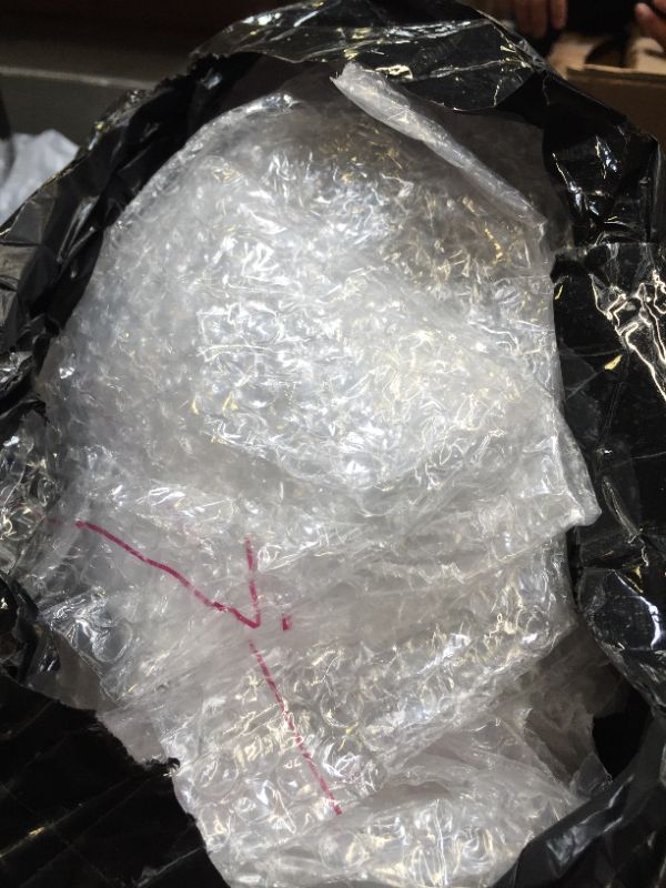 Photo 1 of 100 PCS SMALL BUBBLE WRAP BAGS