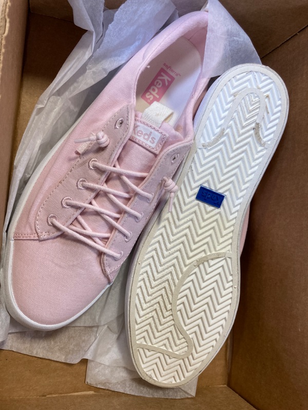 Photo 2 of  WOMEN'S KICKBACK CANVAS SNEAKER 9 LIGHT PINK
