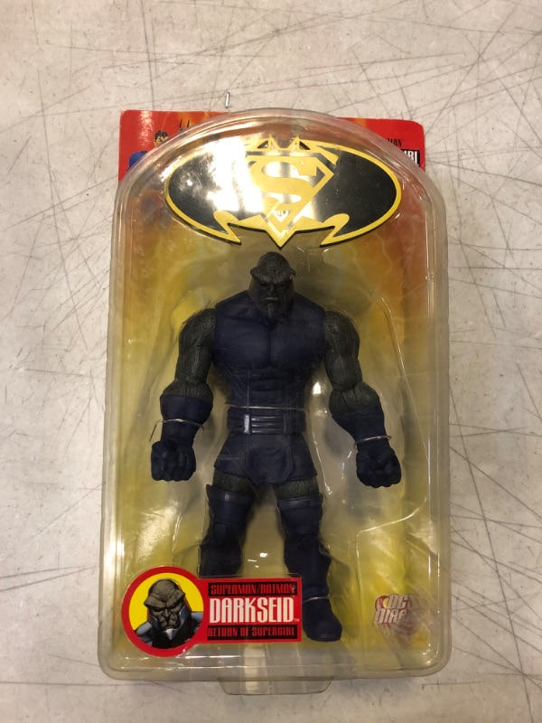 Photo 2 of Diamond Comic Distributors Return of Supergirl - Darkseid 6.75" Figure
