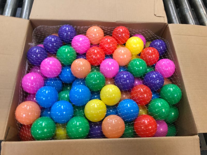 Photo 1 of 150 pack ball pit balls 