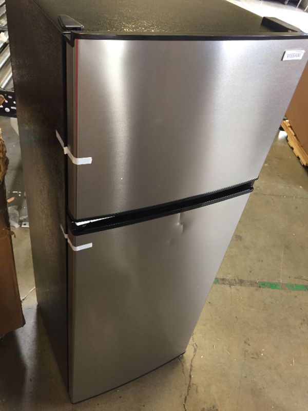 Photo 2 of 7.1 cu. ft. Top Freezer Refrigerator in Stainless Steel Look
