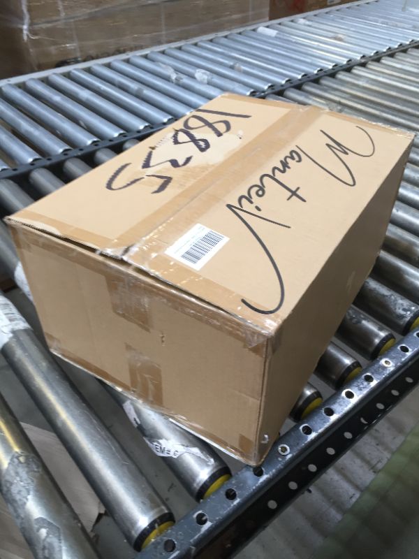 Photo 1 of MANTEIV Set of 3 Water Hyacinth Pantry Rectangle Basket with Lid - Natural Woven Kitchen Organizer Closet Storage Cubes - Toy Storage Water Bottle Fruit Organizer Laundry Basket Farmhouse