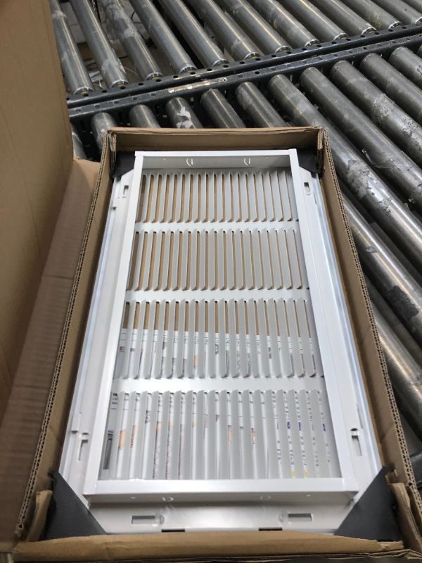 Photo 2 of 20"X10" handua air filter grille 