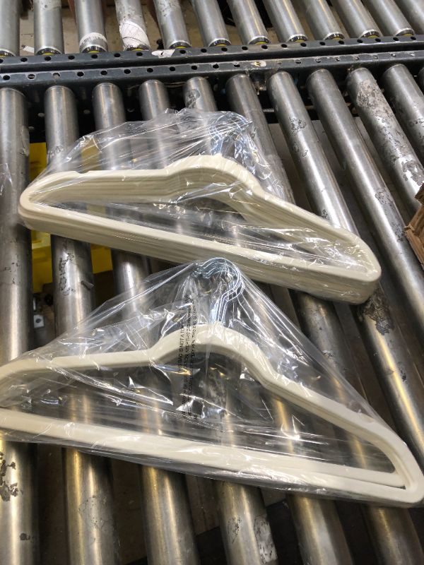Photo 1 of 20 pcs velvet hangers 