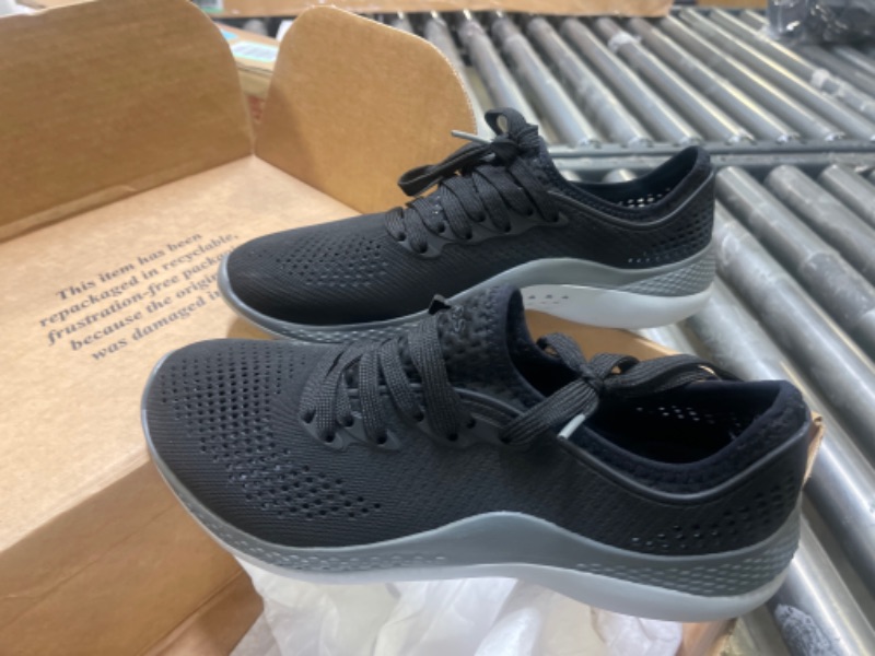 Photo 1 of Crocs Women's Literide 360 Pacer Sneakers SIZE 9
