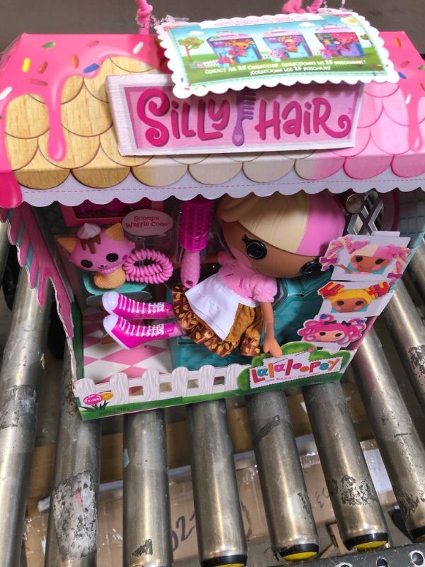 Photo 2 of Lalaloopsy Scoops Wafflecone Silly Hair Doll