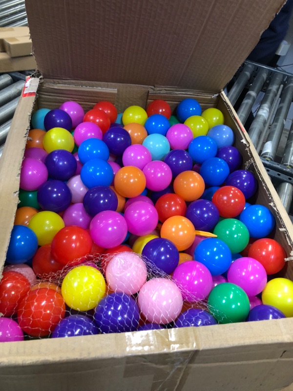 Photo 1 of 500 pck balls