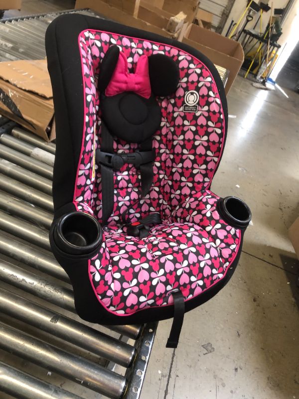 Photo 2 of Disney Baby Onlook 2-in-1 Convertible Car Seat, Rear-Facing 5-40 pounds and Forward-Facing 22-40 pounds and up to 43 inches, Minnie Sweetheart