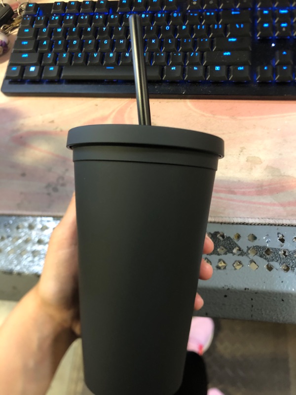 Photo 1 of 16oz tumbler cup