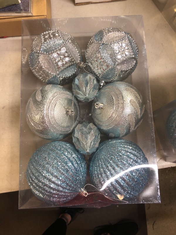 Photo 1 of 3.94 Christmas ball ornaments 