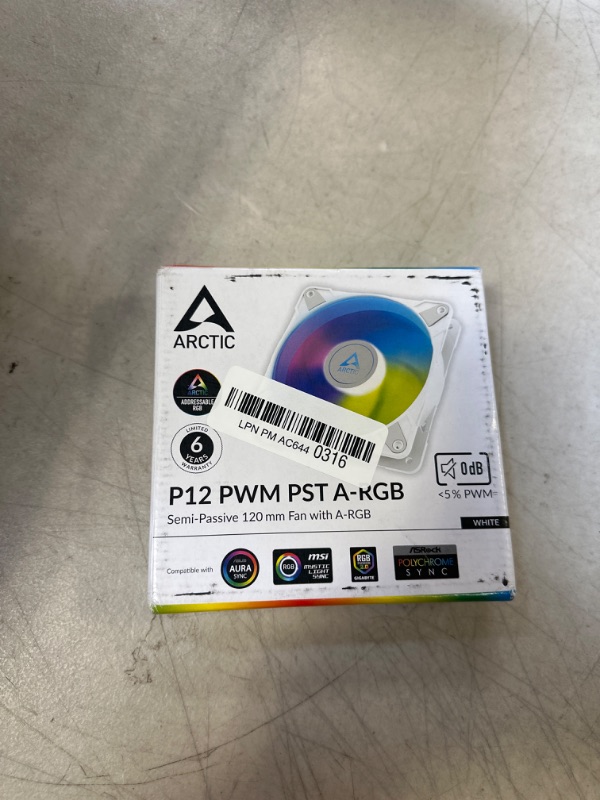 Photo 2 of ARCTIC P12 PWM PST A-RGB - 120 mm PWM case Fan Optimized for Static Pressure, case Fan, semi-Passive: 200-2000 RPM (0 RPM <5%), 5V 3 pin ARGB LED, Single Fan - White P12 PWM PST A-RGB (white) P12 PWM PST A-RGB (white)