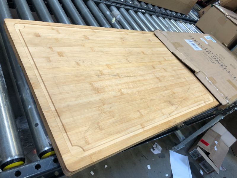 Photo 2 of 30 x 20 Extra Large Cutting Board, Turkey Carving Board Bamboo Meat Cutting Boards for Kitchen with Juice Groove and Handles Heavy Duty Charcuterie Board, 4XL, Empune