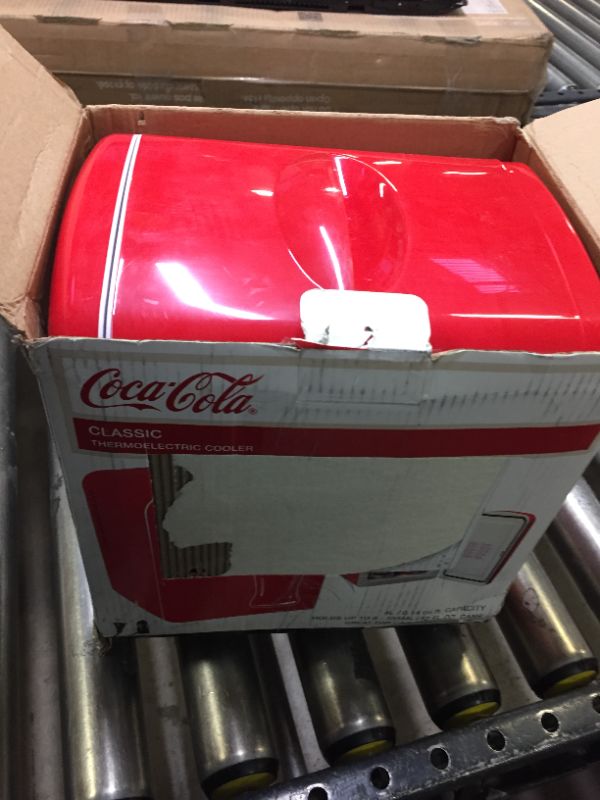 Photo 3 of 4 litres coke
