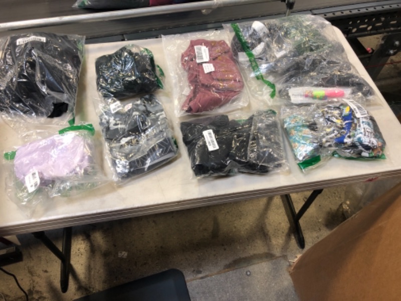 Photo 1 of 8 ITEM ASSORTED BAG LOT 