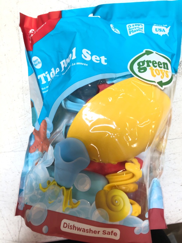 Photo 1 of Green Toys Tide Pool Set - BG2