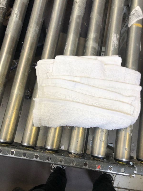 Photo 1 of 5 PK WHITE TOWELS