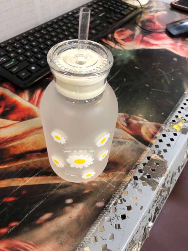 Photo 2 of 480ml Milk Juice Cute Water Bottle with Scale Lid Little daisy Matte Portable Transparent Water Cup Glass Bottles Creative Handy Cup (Six Flowers)