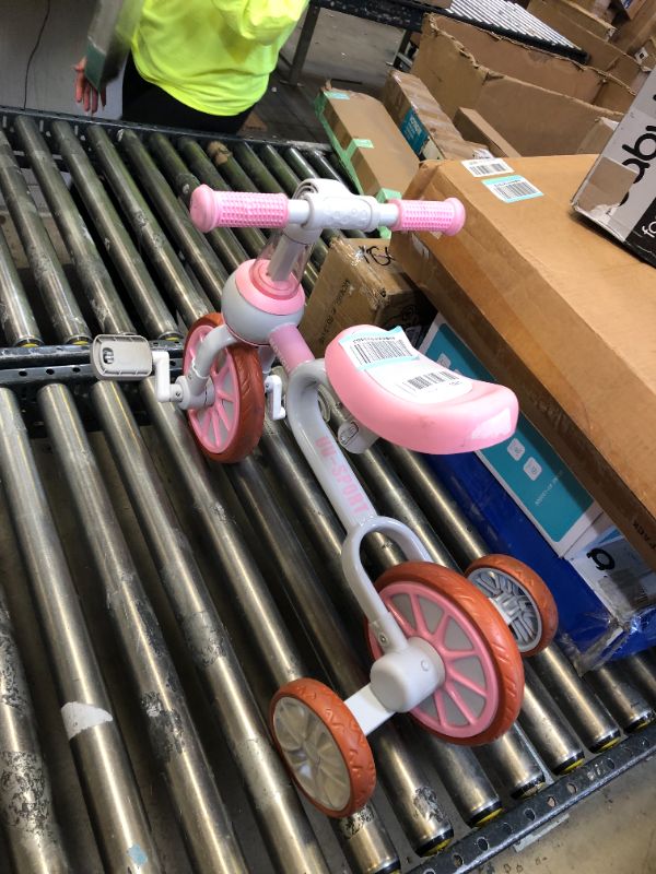 Photo 2 of 3 in 1 Kids Tricycles Gift for 2-4 Years Old Boys Girls with Detachable Pedal and Training Wheels?Baby Balance Bike Trikes Riding Toys for Toddler?Adjustable Seat?
