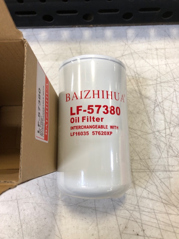 Photo 2 of BAIZHIHUA LF16035 Oil Filter Replaces 30-00463-00 300046300 LF9028 57620XP LF3972 P558615 BT7349 DBL7349 1240388H1 11E170120 3903264 Compatible with Carrier Reefer 7300 & 7500 Reefer Unit