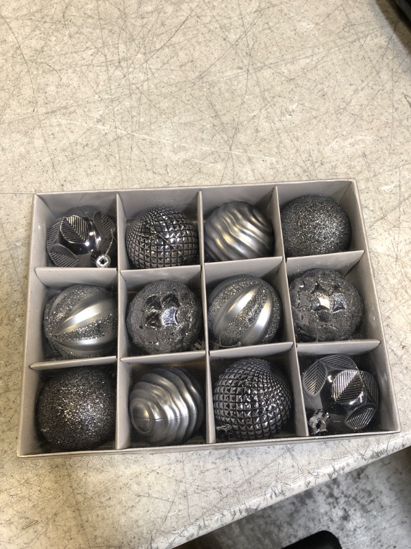 Photo 1 of 12pcs Christmas Balls, 2.36 inch/6 cm Christmas Tree Ornaments, Small Shatterproof Plastic Christmas Tree Decorations - Silver