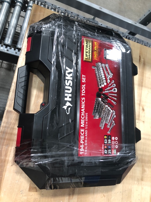 Photo 2 of **CASE IS BROKEN**
Husky Mechanics Tool Set (194-Piece)