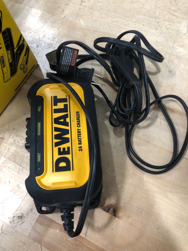 Photo 2 of DEWALT DXAEC2 DXAEC2 Professional 2-Amp Automotive Battery Charger and Maintainer