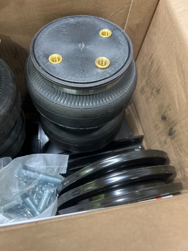 Photo 4 of Air Lift 88355 LoadLifter 5000 Ultimate Air Suspension Kit