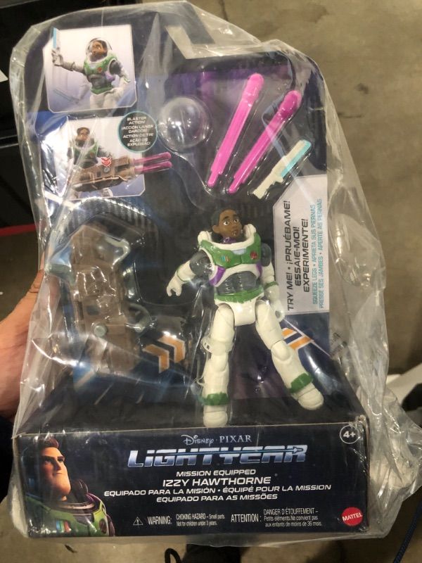 Photo 2 of Mattel Lightyear Toys Action Figure with Laser Strike Motion & Accessories, 5-in Scale Mission Equipped Izzy Hawthorne