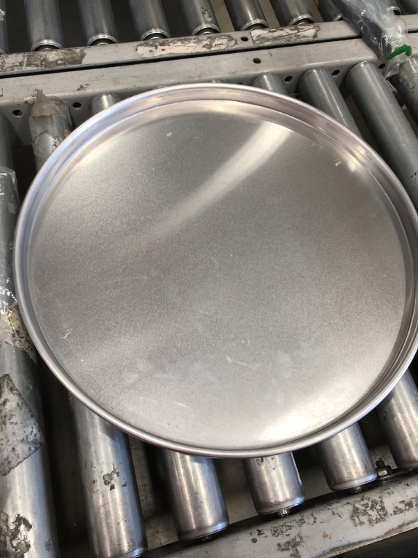 Photo 2 of American Metalcraft HA4017 HA4000 Series Pan, 17" Dia.