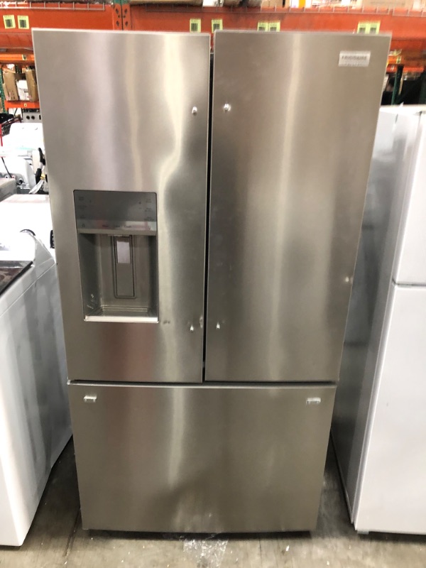 Photo 2 of Frigidaire Gallery 27.8-cu ft French Door Refrigerator with Dual Ice Maker (Fingerprint Resistant Stainless Steel) ENERGY STAR