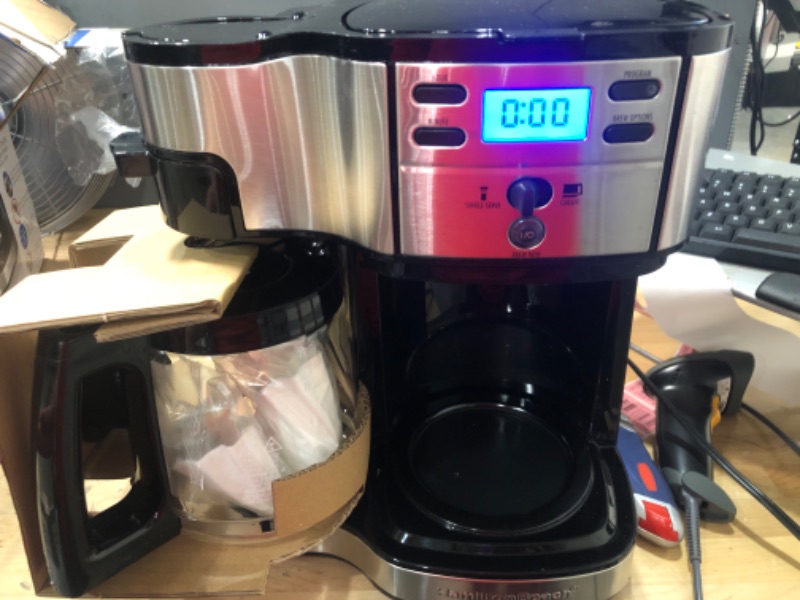 Photo 2 of ***TESTED***
Hamilton Beach Single Serve Coffee Brewer and Full Pot Coffee Maker and 80675 Permanent Gold Tone Filter Bundle