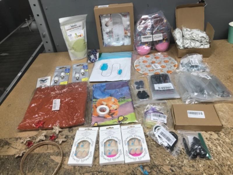 Photo 1 of 25 ITEMS MISC BUNDLE