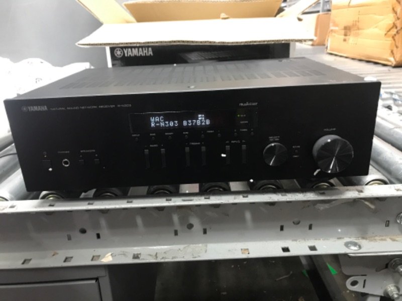 Photo 2 of YAMAHA R-N303BL Stereo Receiver with Wi-Fi, Bluetooth & Phono