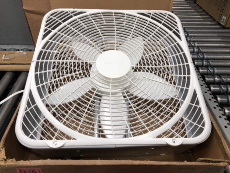 Photo 2 of Air King 9723 20-Inch 3-Speed Box Fan , White