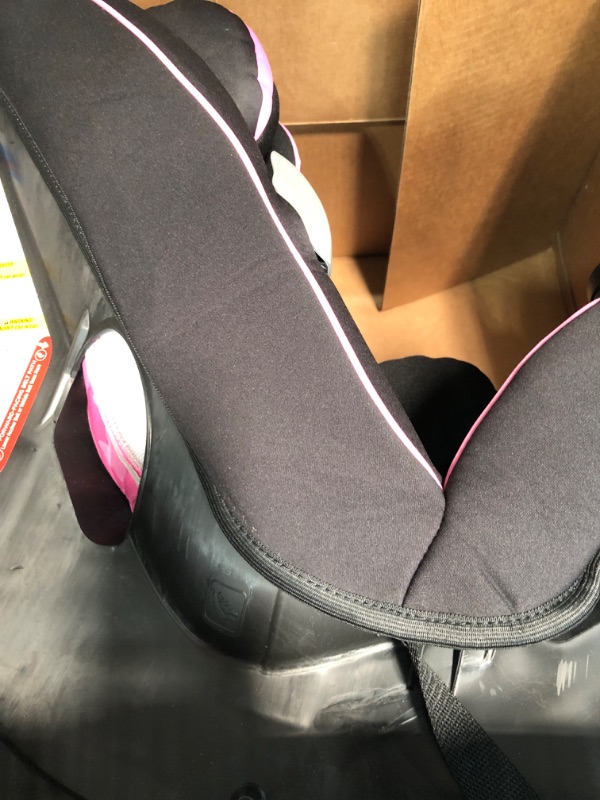 Photo 1 of Disney Baby Grow and Go All-in-One Convertible Car Seat, Rear-facing 5-40 pounds, Forward-facing 22-65 pounds, and Belt-positioning booster 40-100 pounds, Simply Minnie