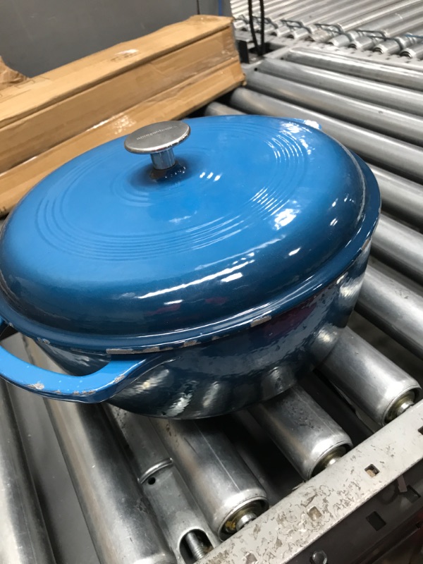 Photo 2 of 
Amazon Basics Enameled Cast Iron Covered Round Dutch Oven, 6-Quart, Blue
Color:Blue
Size:6-Quart