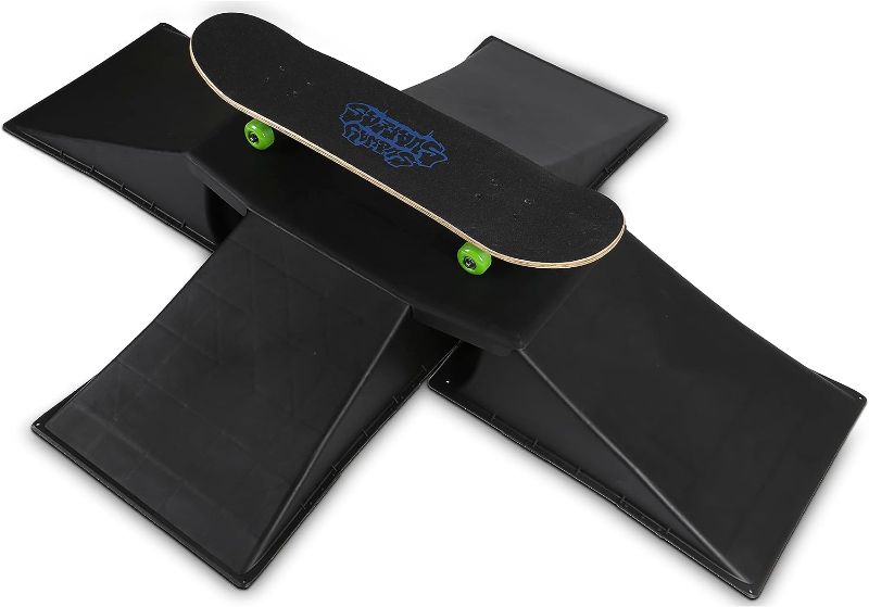 Photo 1 of 
Skateboard Ramps – Durable & Heavy Duty, Ideal for Skateboarding Stunts and Jumps, Skate and Scooter Launch Pads
Style:4 Way