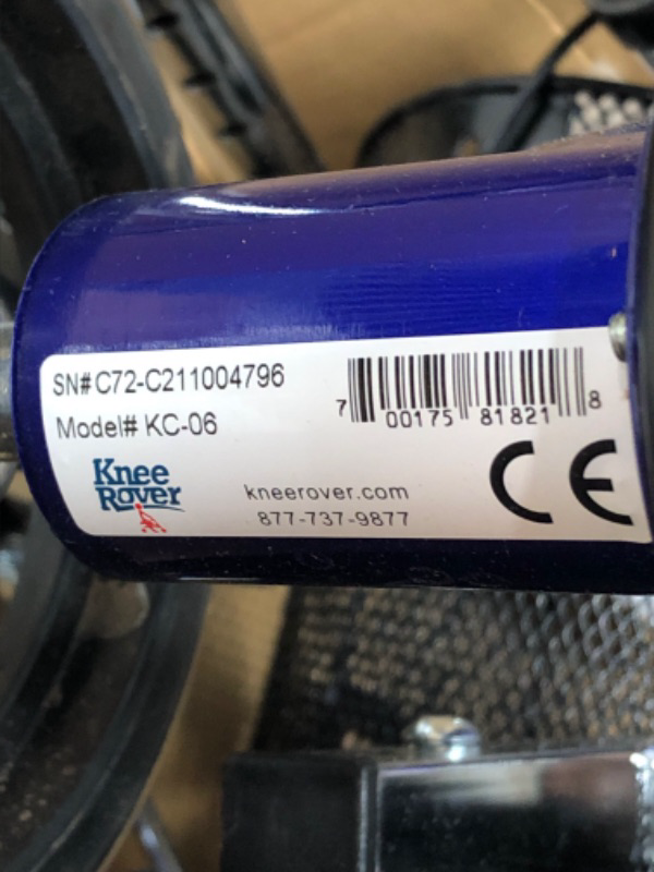 Photo 1 of * Breaks do not work *
KneeRover Deluxe Steerable Knee Walker Knee Scooter Knee Cycle Leg Walker Crutch Alternative in Blue
