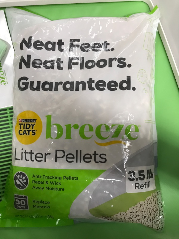 Photo 4 of **BRAND NEW**
Purina Tidy Cats Breeze Litter System System Starter Kit XL XL