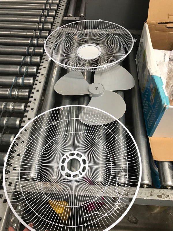 Photo 2 of **USED**
Comfort Zone CZ16WR 16" Quiet 3-Speed Wall Mount Fan with Remote Control, Timer and Adjustable Tilt, White 16" Wall Fan with Remote