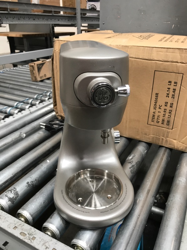 Photo 3 of **USED**
GE Tilt-Head Electric Stand Mixer | 7-Speed, 350-Watt Motor | Includes 5.3-Quart Bowl, Flat Beater, Dough Hook, Wire Whisk & Pouring Shield | Countertop Kitchen Essentials | Granite Gray