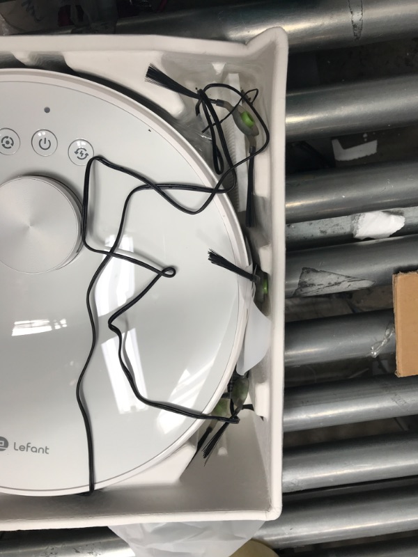 Photo 1 of ***TURNS ON WHEN PLUGGED IN - UNABLE TO TEST FURTHER***
Lefant M1 Robot Vacuum and Mop, Lidar Navigation, White