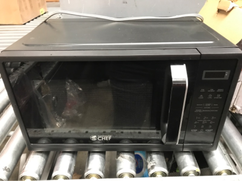 Photo 2 of **USED**
COMMERCIAL CHEF Small Microwave 0.9 Cu. Ft. Countertop Microwave with Touch Controls & Digital Display, Black Microwave & 10 Power Levels, Outstanding Portable Microwave with Convenient Pull Handle Black 0.9 Cubic Feet Microwave Oven