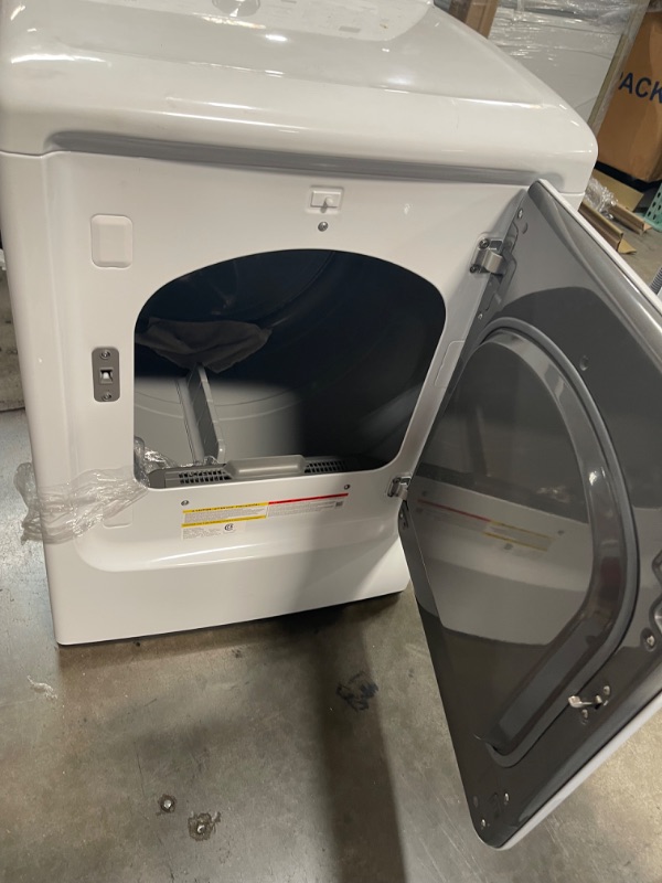 Photo 4 of Samsung 7.2-cu ft Electric Dryer (White)*LIKE NEW